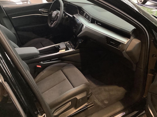 Audi Q8 e-tron 50 Quattro S-Line