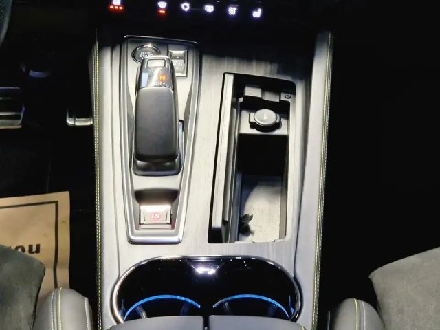 Peugeot 508 EAT8 Hybrid