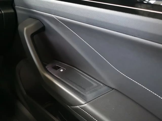 Volkswagen T-Roc 1.5 TSI DSG R-Line Style