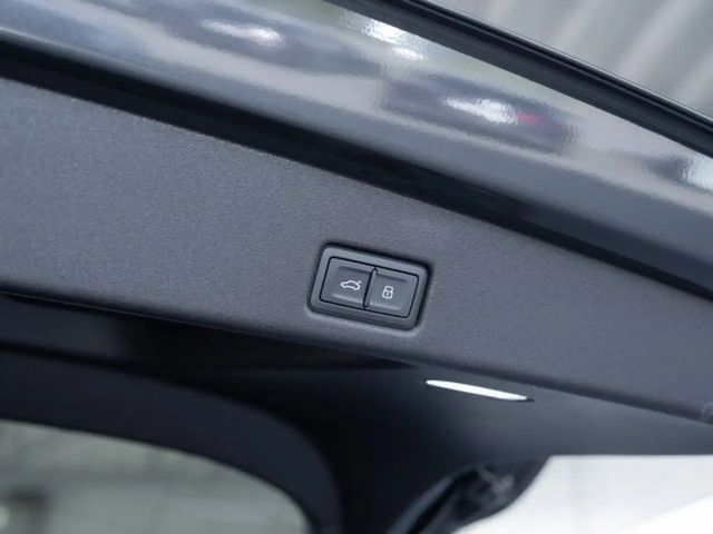 Audi Q5 Quattro S-Line Sportback