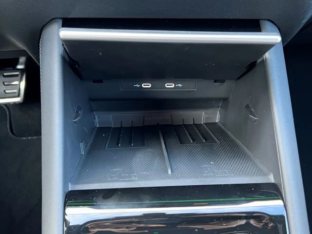 Volkswagen Tiguan DSG R-Line