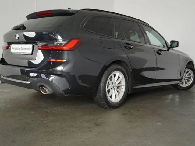 BMW 320 320i M-Sport Touring