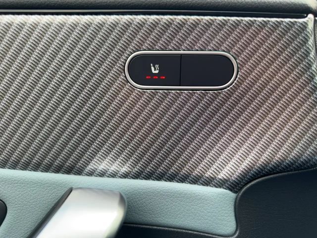 Mercedes-Benz CLA 180 Sedan Shooting Brake