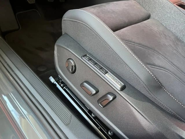 Volkswagen Golf Rabbit TSI