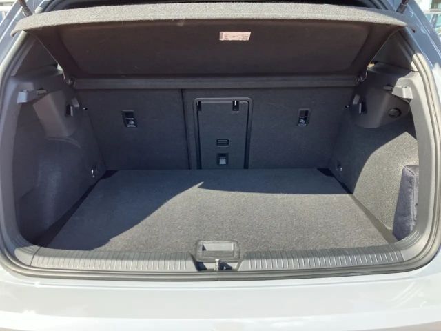 Volkswagen Golf DSG GTI Style