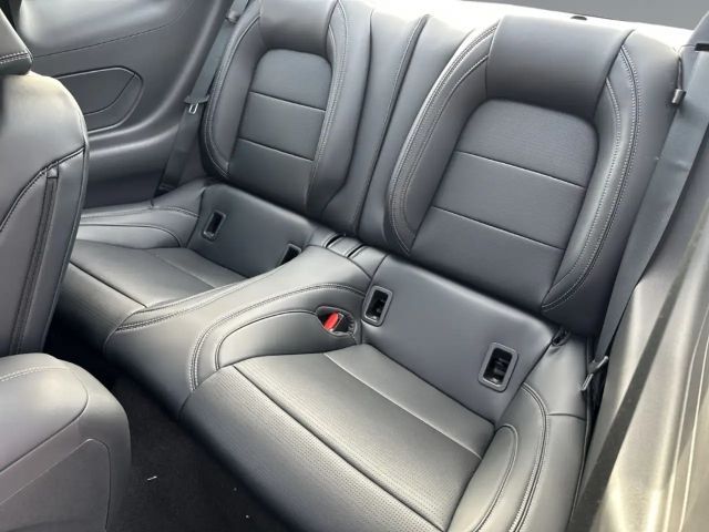 Ford Mustang Fastback GT 5.0 V8