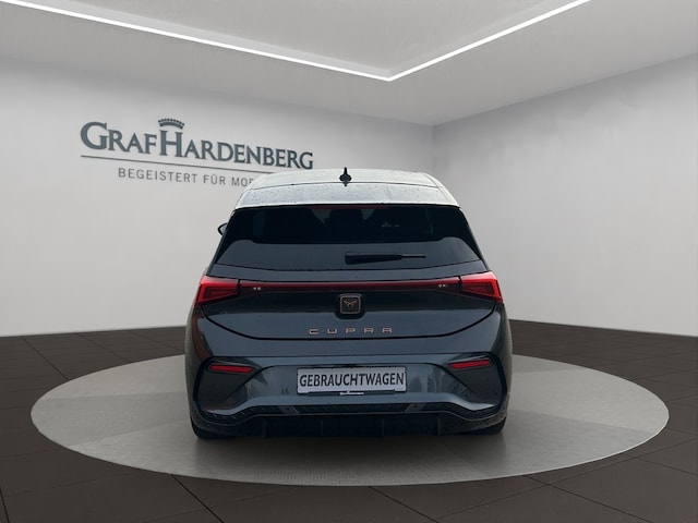 Cupra Born Born Pilot M - Top View - 19 Zoll - ACC