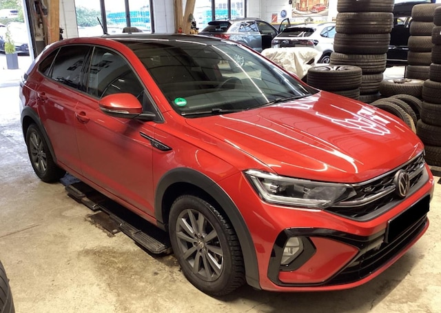 Volkswagen Taigo 1.0 TSI DSG R-Line