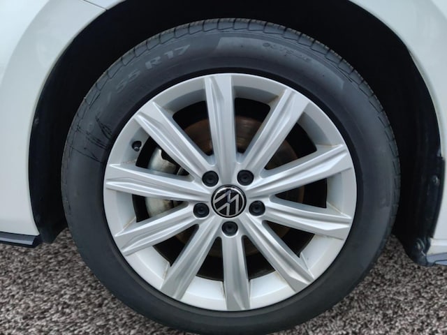 Volkswagen Touran 1.5 TSI Comfortline