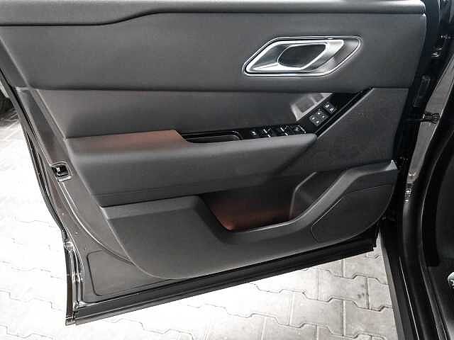 Land Rover Range Rover Velar Dynamic SE