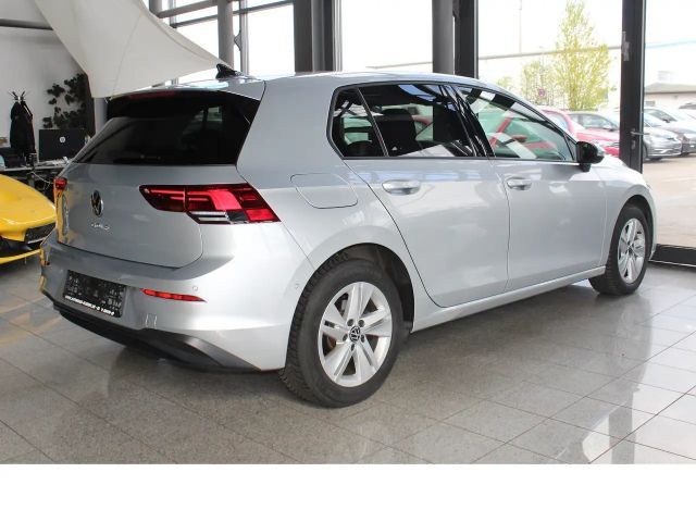 Volkswagen Golf DSG Life