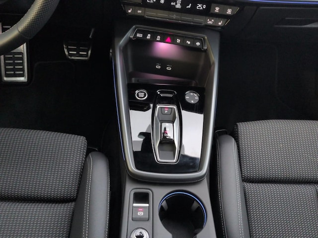 Audi A3 35 TFSI S-Line S-Tronic Sportback