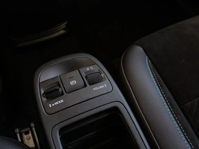 Abarth 500e Scorpionissima