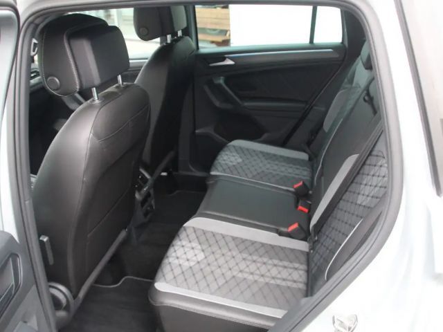 Volkswagen Tiguan DSG R-Line