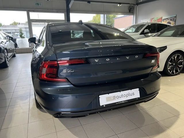 Volvo S90 AWD Dark Plus Recharge T8
