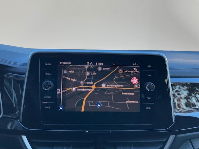 Volkswagen T-Roc 1.5 TSI DSG R-Line