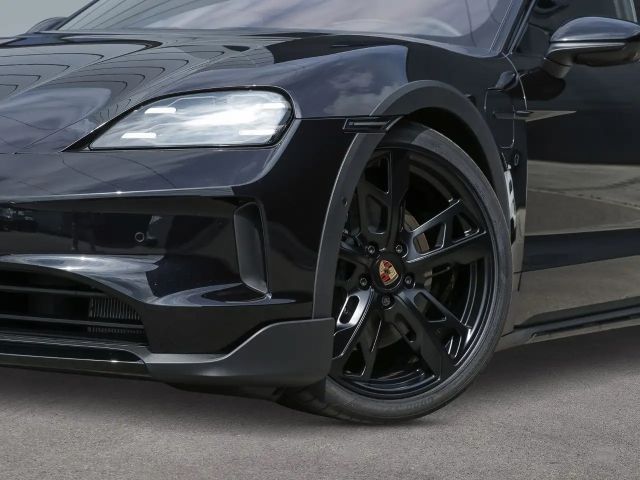 Porsche Taycan 4S Cross Turismo