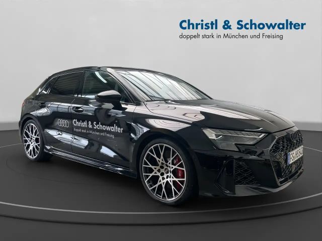 Audi RS3 Quattro S-Tronic Sedan Sportback
