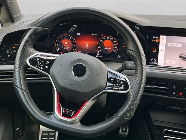 Volkswagen Golf 2.0 TSI Golf VIII