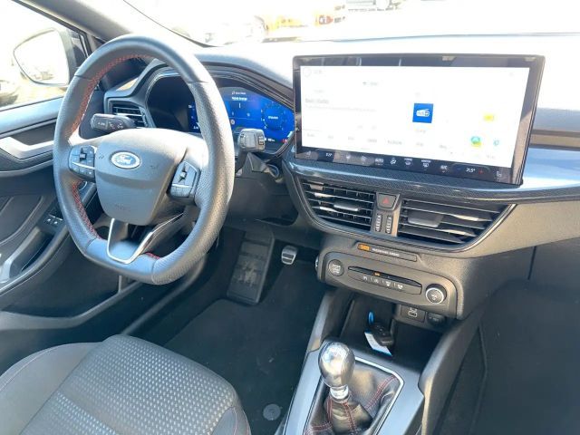 Ford Focus Limited ST Line