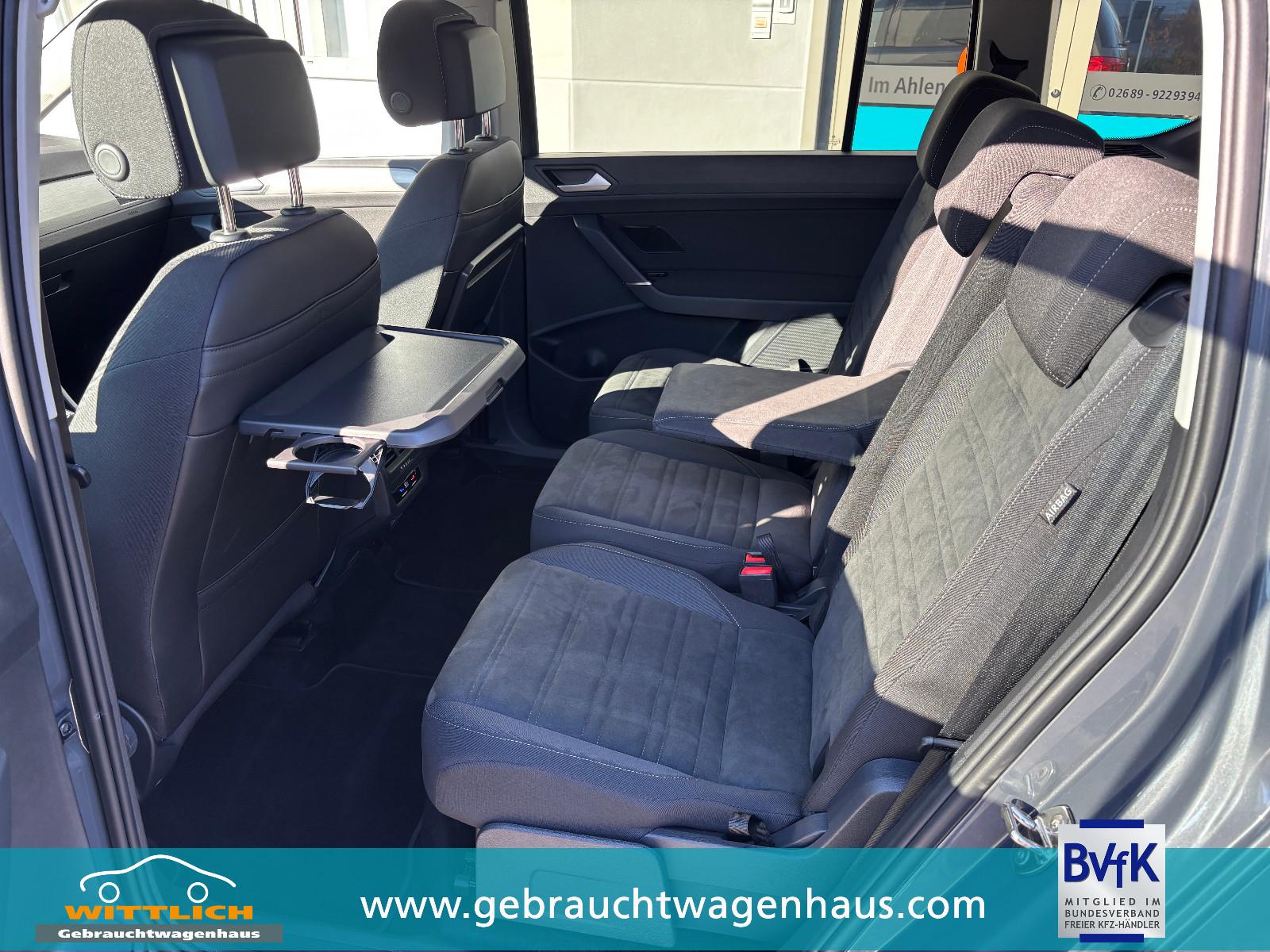 Volkswagen Touran 1.5 TSI DSG