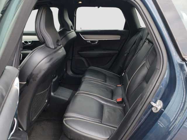 Volvo V90 Dark Recharge T8 Ultimate