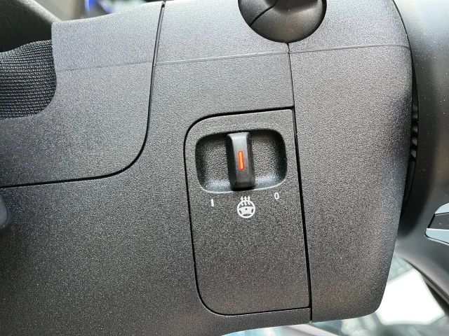 Mercedes-Benz EQA 300 4MATIC AMG Line