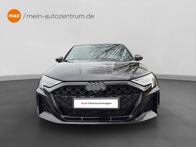 Audi RS3 Quattro S-Tronic Sedan