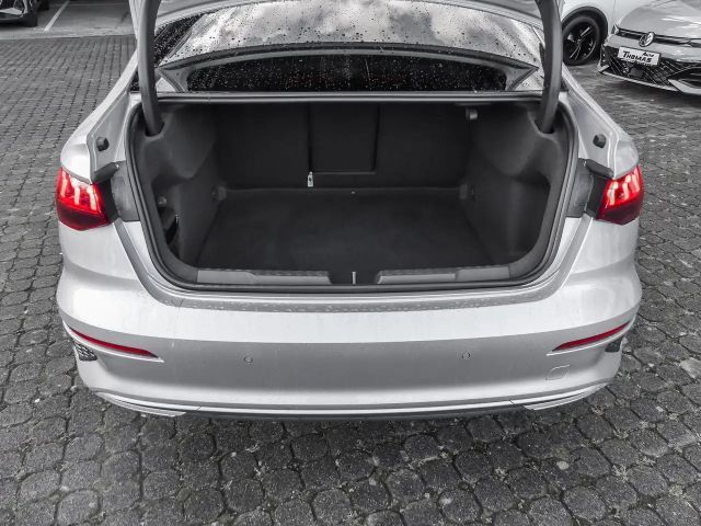 Audi A3 30 TDI S-Tronic Sedan