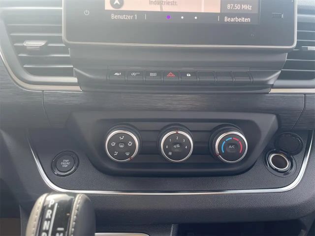 Nissan Primastar 8-zitter Tekna dCi 170