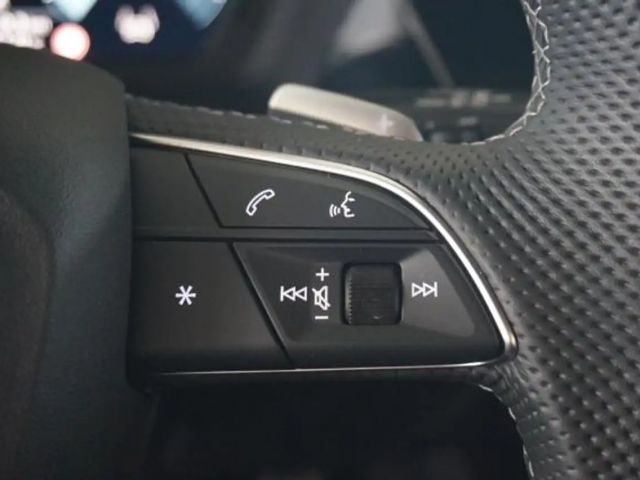 Audi A3 35 TDI S-Line S-Tronic Sedan Sportback