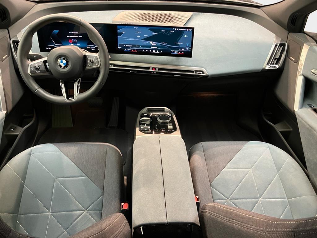 BMW iX xDrive40