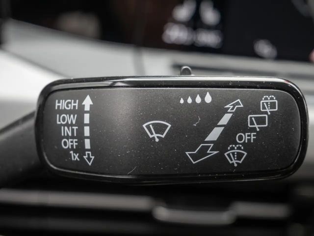 Volkswagen Golf 1.5 TSI Golf VIII Life