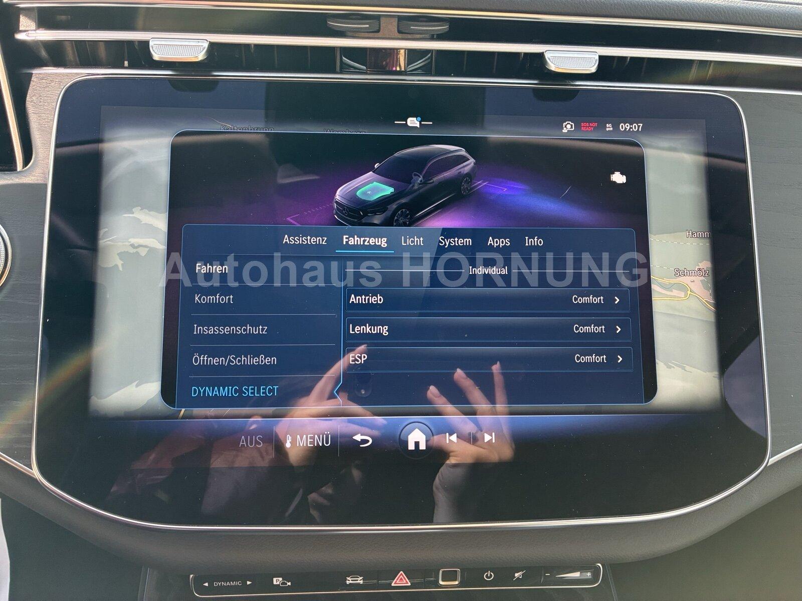 Mercedes-Benz E 200 AVANTGARDE