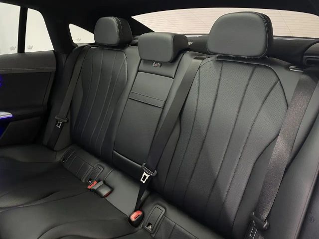 Mercedes-Benz EQE 300 Electric Art Sedan