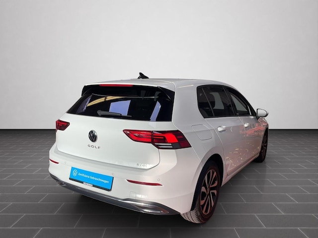 Volkswagen Golf 1.5 eTSI DSG Golf VIII Life