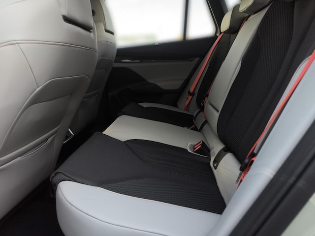 Skoda Elroq Lodge *AHK*HEAD-UP*NAVI*KAMERA*