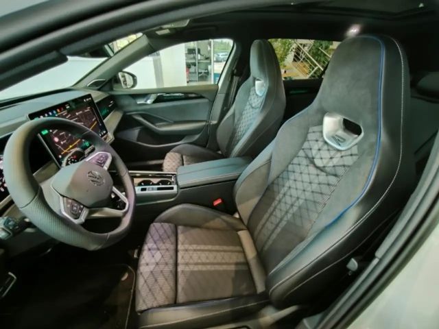 Volkswagen Passat 2.0 TDI R-Line