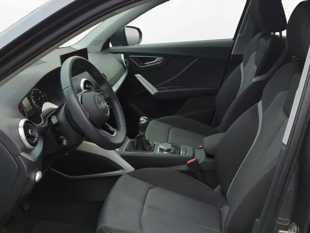 Audi Q2 30 TFSI S-Line