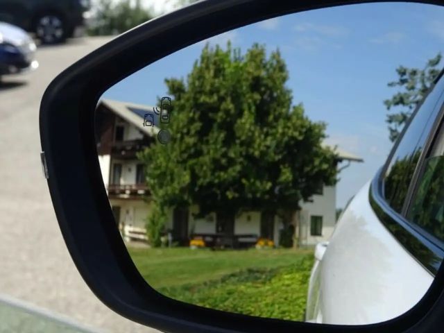 Peugeot E-2008 GT-Line