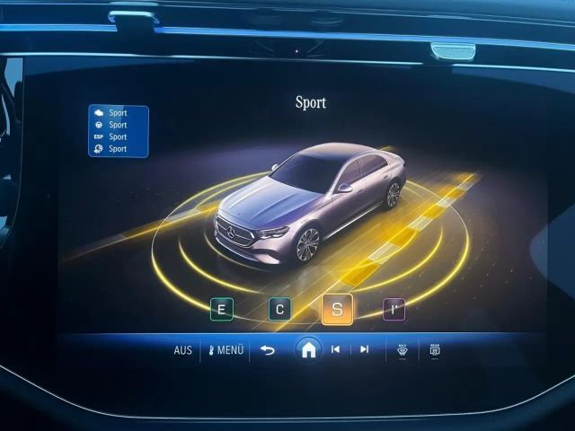 Mercedes-Benz E 220 AMG Line E 220 d Sedan