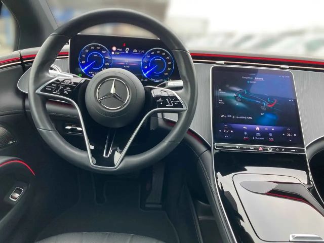 Mercedes-Benz EQS Sedan