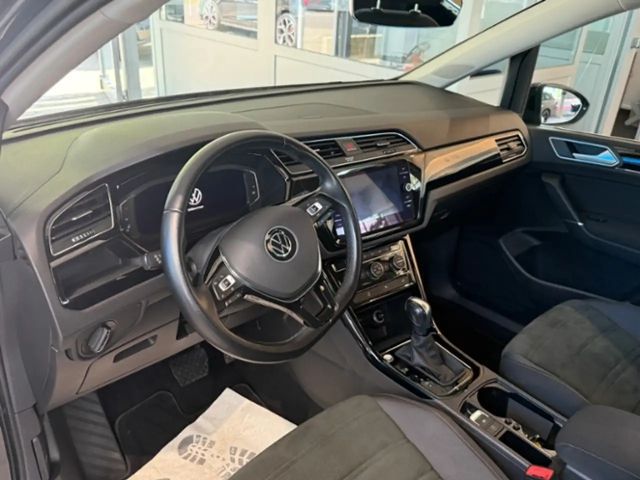 Volkswagen Touran 1.5 TSI DSG Highline