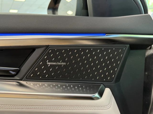 Renault Espace Hybrid Iconic