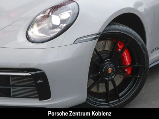 Porsche 992 Cabrio Carrera GTS