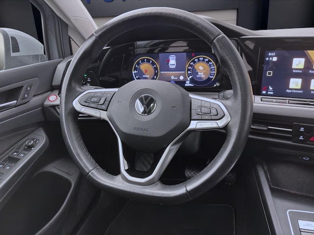 Volkswagen Golf 1.5 eTSI DSG Style Variant