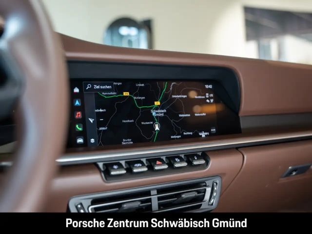 Porsche 992 4 Coupé GTS Targa