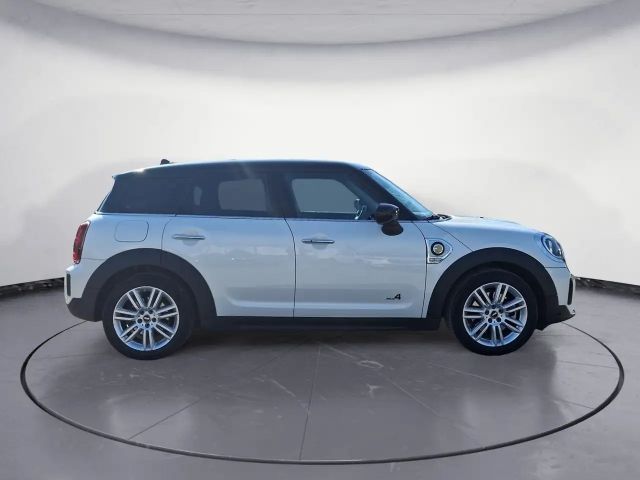 MINI Cooper E All4 SE