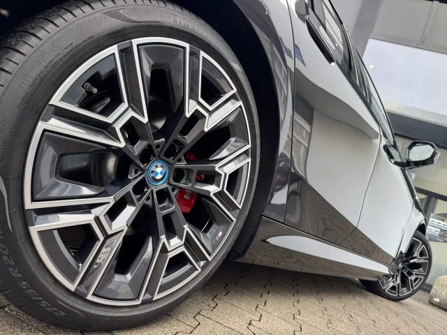 BMW i5 M-Sport eDrive40