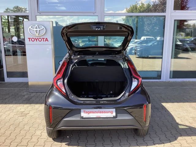 Toyota Aygo X Business Hatchback S-CVT